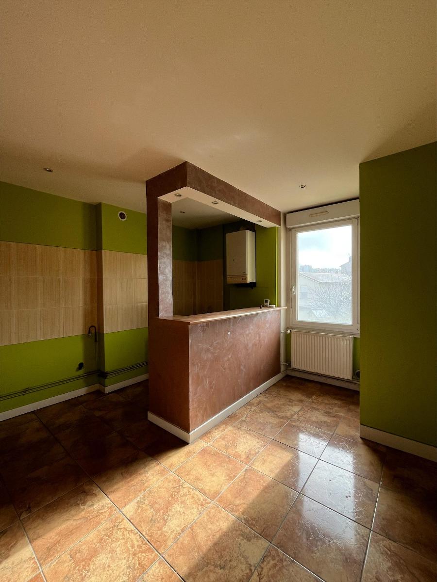 Appartement 3 pièces 75 m² · à Saint-Étienne · 75 m² · 500 €/mois