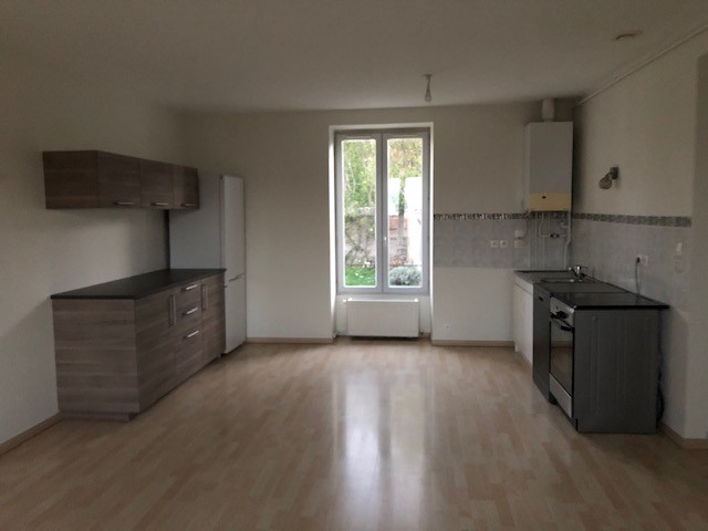 Appartement 3 pièces 55 m² · à Saint-Étienne · 55 m² · 650 €/mois